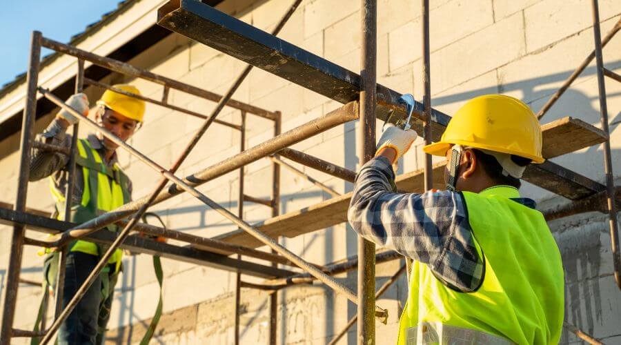 Expert Emergency Roof Repairs services in Grenada, MS
